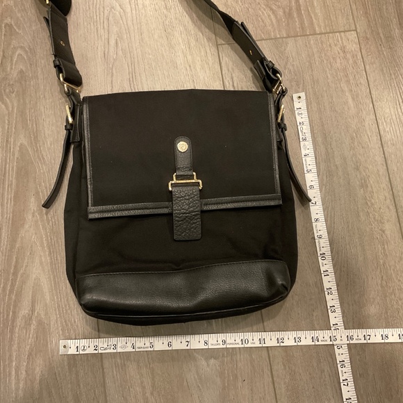 GIORGIO ARMANI  Messenger Bag Black - Picture 13 of 16